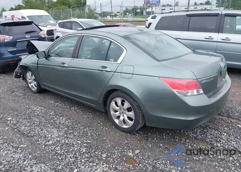 2010 Honda Accord 2.4 Ex-L из США, поврежденный, VIN 1HGCP2F88AA044553